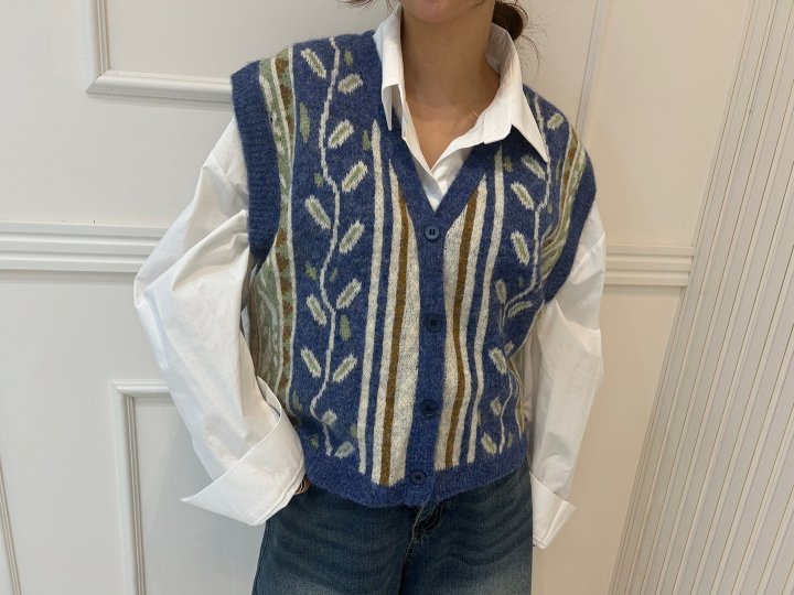 Pearls room - Korean Women Fashion - #womensfashion - Solid Vest - 3