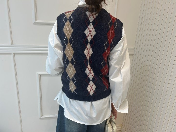 Pearls room - Korean Women Fashion - #womensfashion - Dia Vest - 5