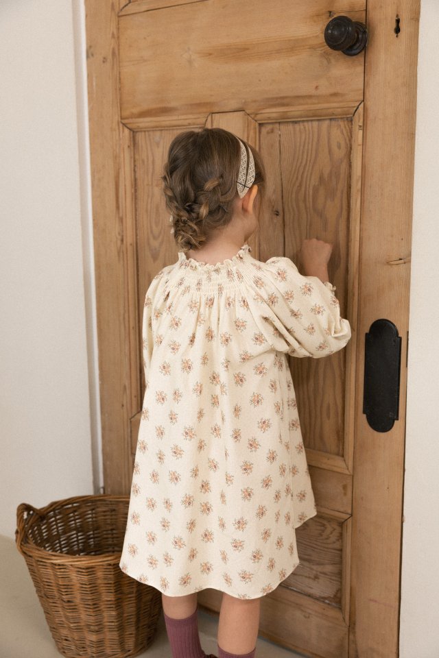 Perrobebe - Korean Children Fashion - #fashionkids - Vivian Smocked One-piece - 11