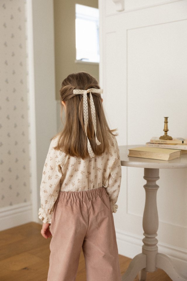 Perrobebe - Korean Children Fashion - #kidsstore - Flora Smocked Blouse - 10