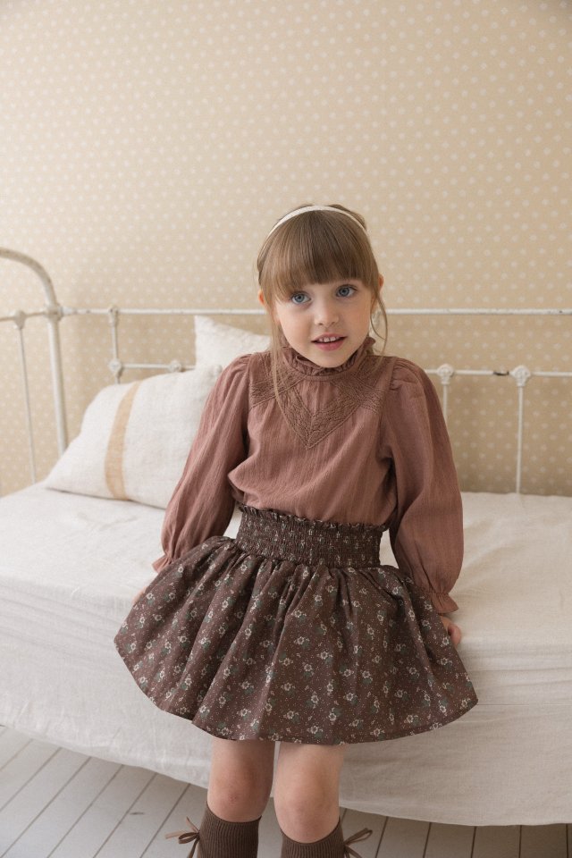 Perrobebe - Korean Children Fashion - #magicofchildhood - Isabella Lace Blouse - 3