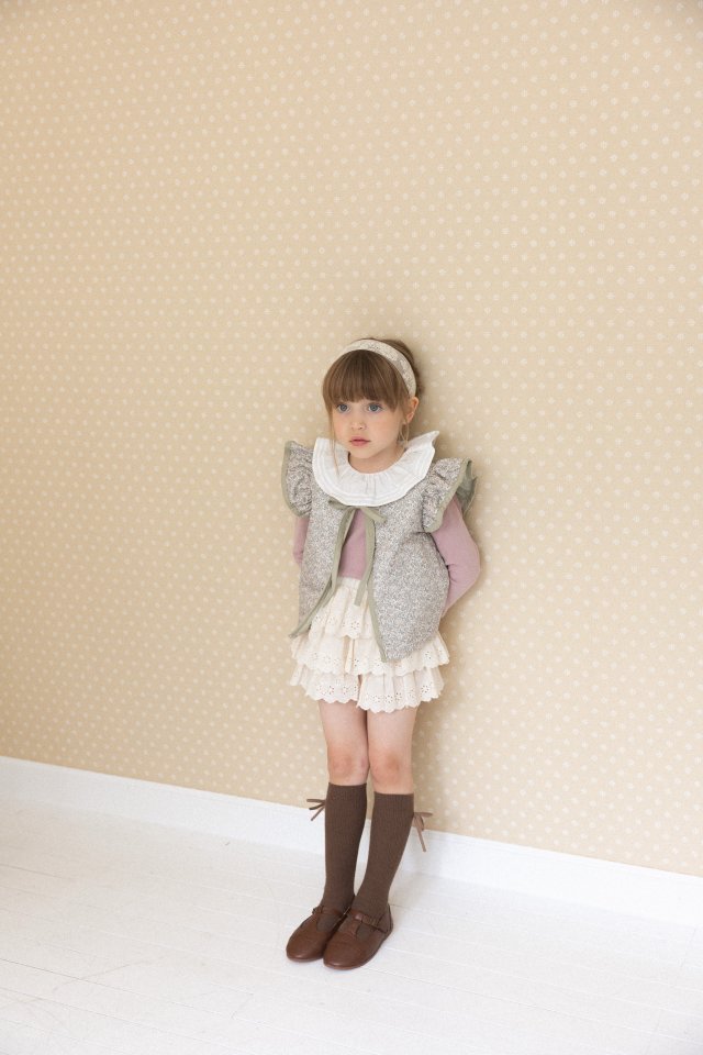 Perrobebe - Korean Children Fashion - #todddlerfashion - Helena Padded Vest - 9