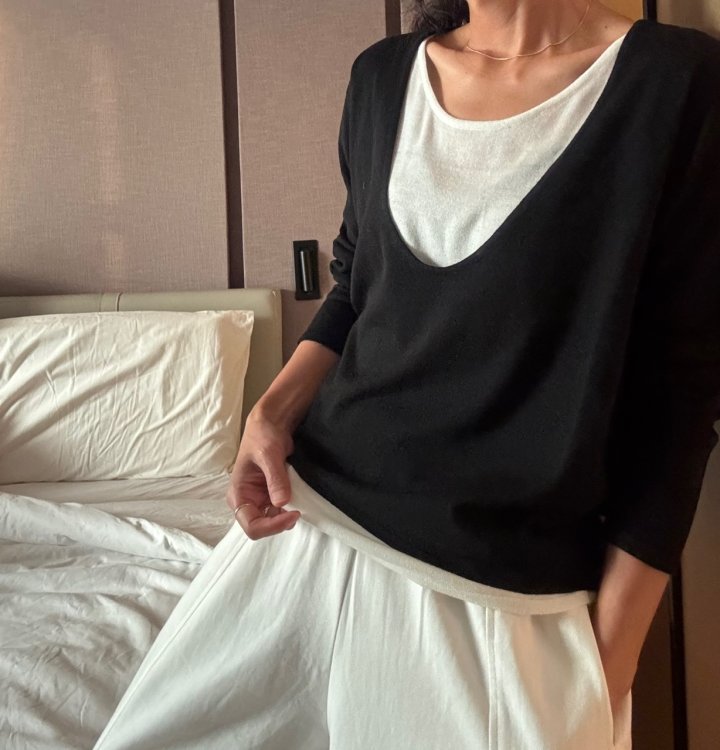 Ripple - Korean Women Fashion - #momslook - Double V Knit Top - 6