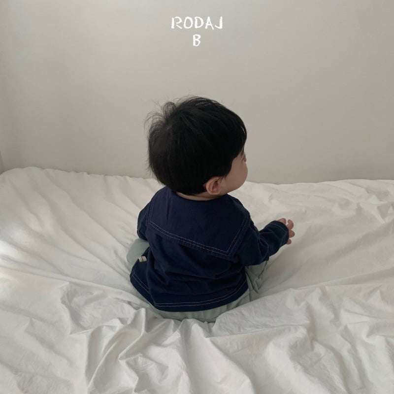 Roda J - Korean Baby Fashion - #babygirlfashion - Bebe Hug Sailor Tee - 12
