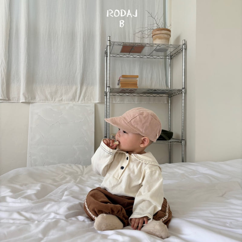 Roda J - Korean Baby Fashion - #babyoninstagram - Bebe Taffy Jogger Pants - 10
