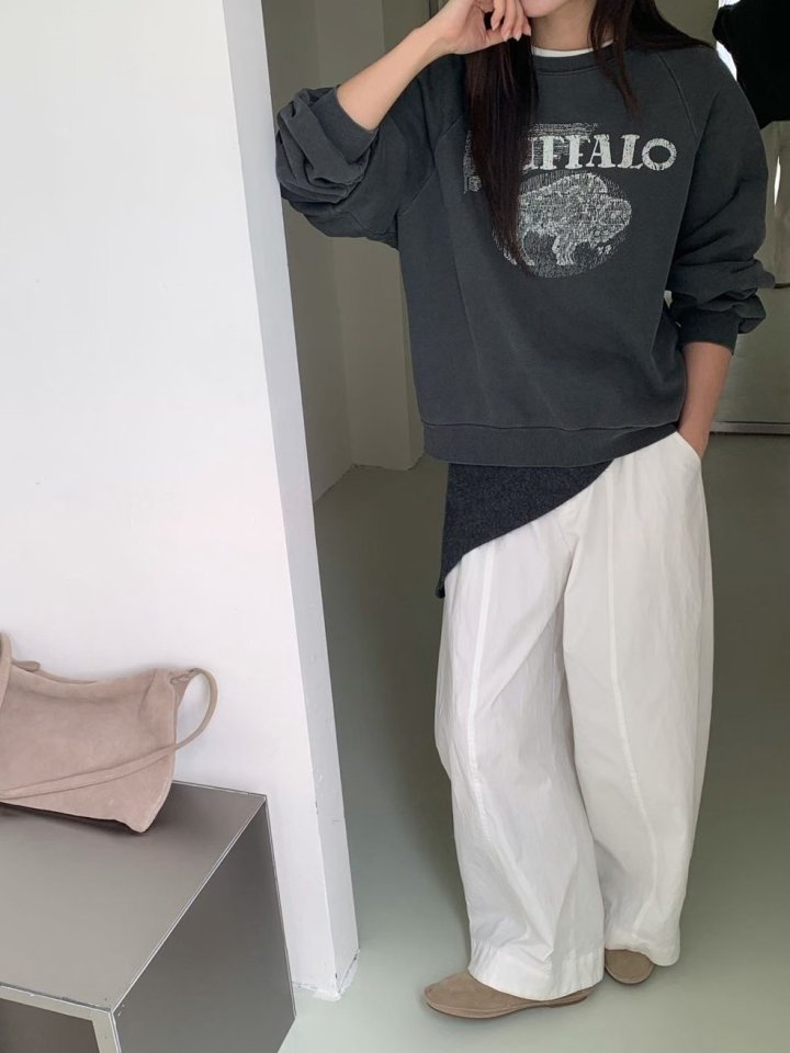There By - Korean Women Fashion - #womensfashion - Buffalo Sweatshirts - 3