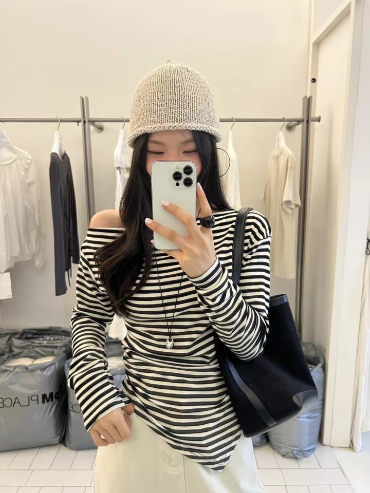 There By - Korean Women Fashion - #momslook - Nell Stripe Tee - 4