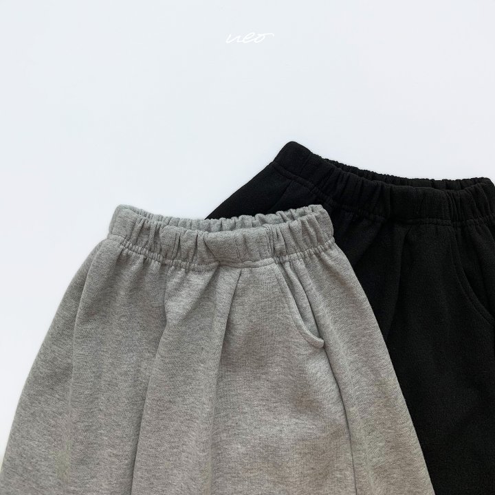 U Eo - Korean Children Fashion - #kidzfashiontrend - Flare Bermuda Pants - 3
