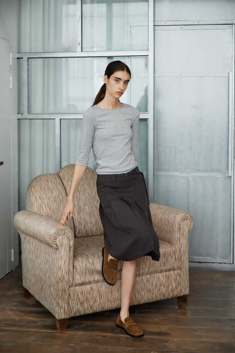 Understanding - Korean Women Fashion - #vintageinspired - Round Midi Sleeved Tee - 2