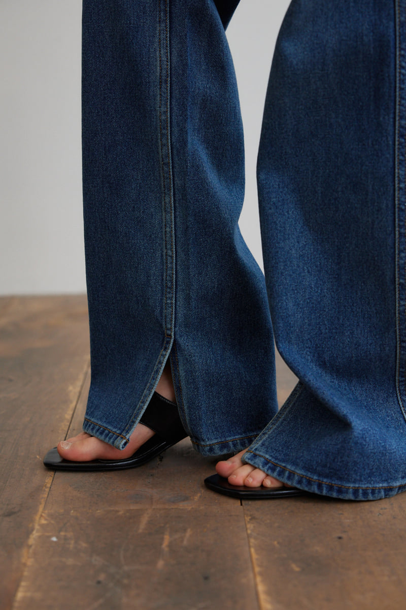 Understanding - Korean Women Fashion - #momslook - Brush Slit Denim Pants - 4