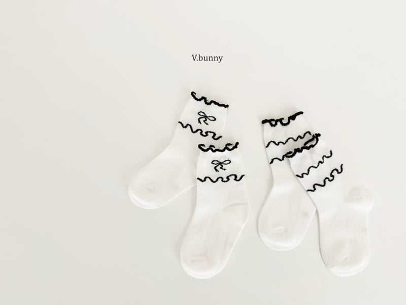 V Bunny - Korean Children Fashion - #littlefashionista - Wave Ribbon Socks Set - 8