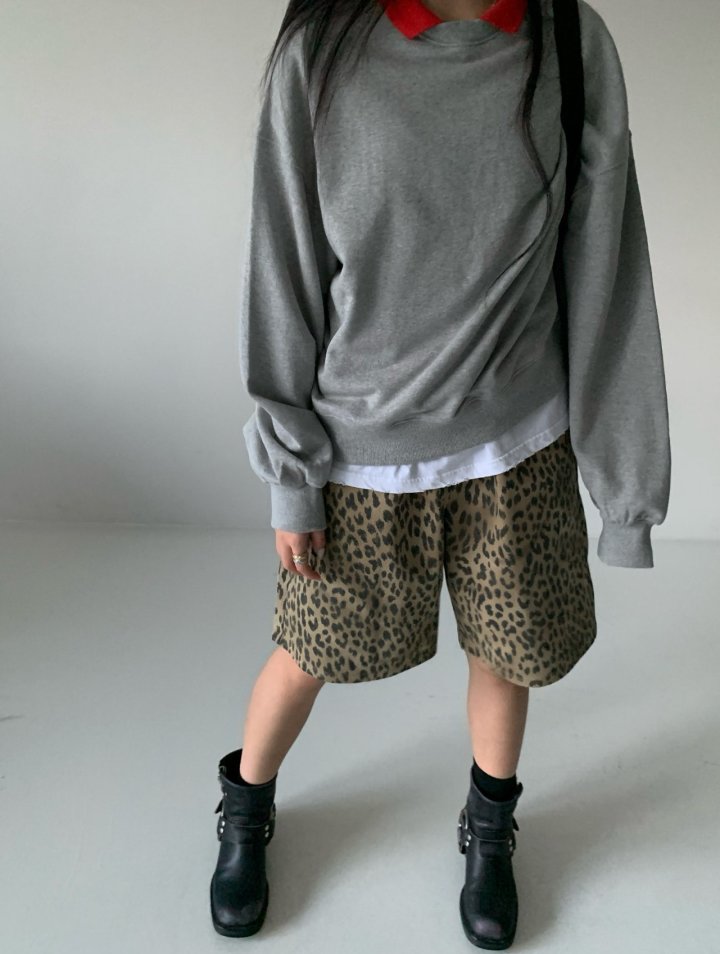Via - Korean Women Fashion - #momslook - Hope Leopard Banding Half Pants - 3