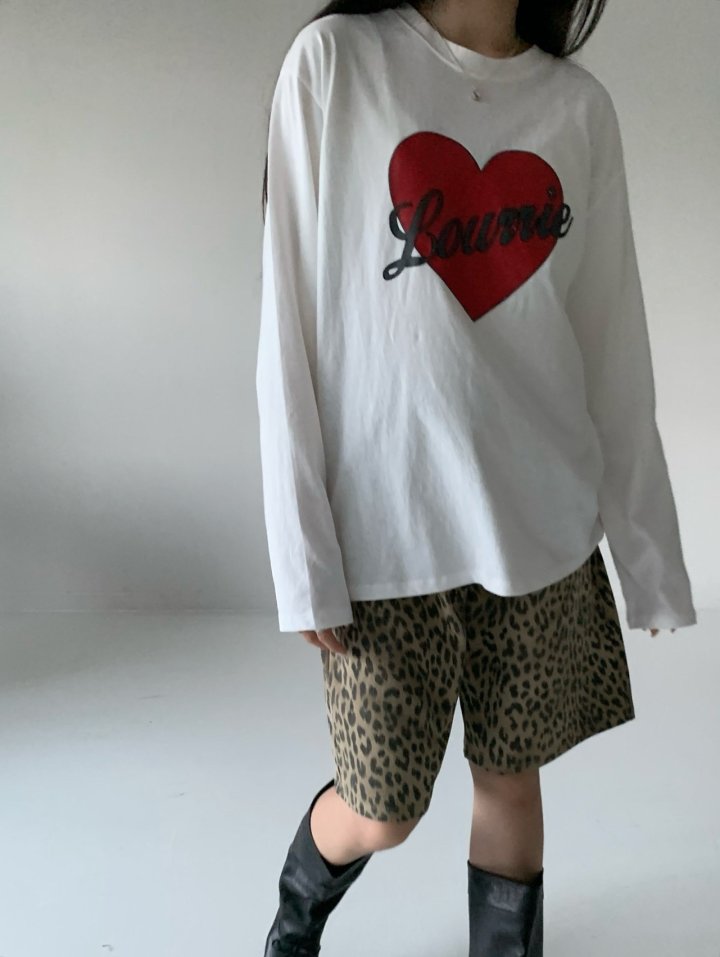Via - Korean Women Fashion - #momslook - Lourrie Heart Tee - 8