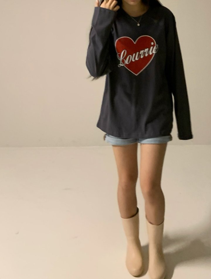 Via - Korean Women Fashion - #momslook - Lourrie Heart Tee - 7