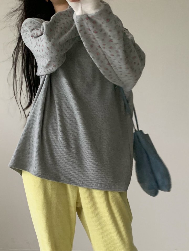 Via - Korean Women Fashion - #momslook - Flower Solo Tee
