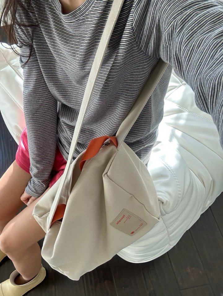 Via - Korean Women Fashion - #momslook - Boda Stripe Long Sleeved Tee