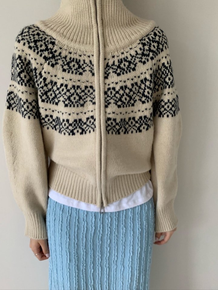 Via - Korean Women Fashion - #momslook - Snow Flower Zip-up Knit Cardigan - 2