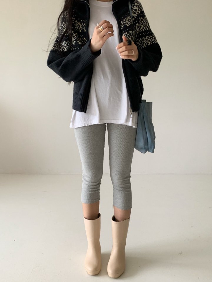 Via - Korean Women Fashion - #momslook - Midi Leggings - 7