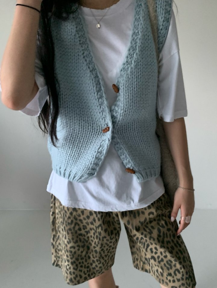 Via - Korean Women Fashion - #momslook - Pastel Vest - 7
