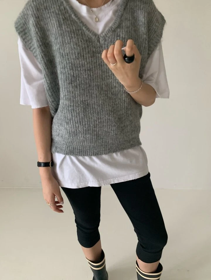 Via - Korean Women Fashion - #romanticstyle - Day Vest - 3