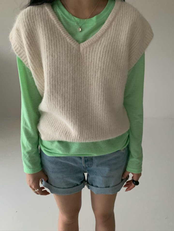 Via - Korean Women Fashion - #thatsdarling - Day Vest - 3