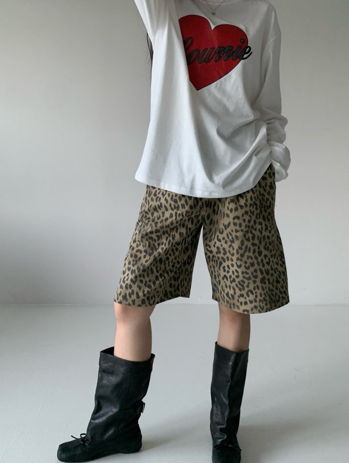 Via - Korean Women Fashion - #womensfashion - Lourrie Heart Tee