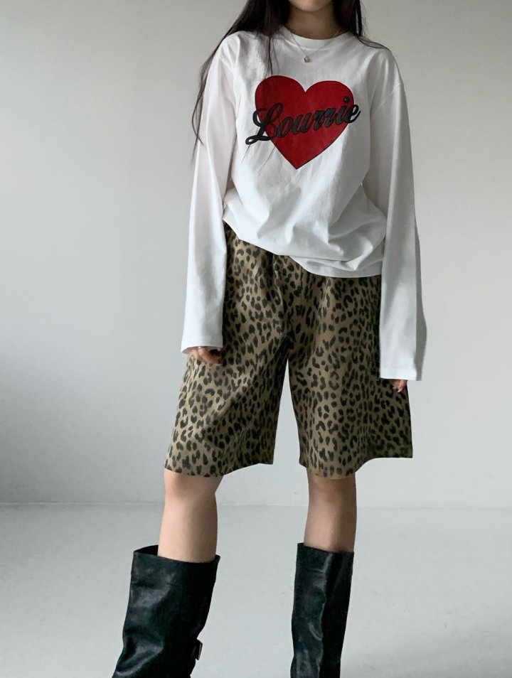 Via - Korean Women Fashion - #womensfashion - Lourrie Heart Tee - 7