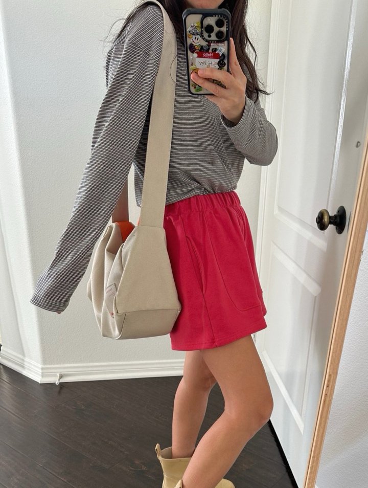Via - Korean Women Fashion - #womensfashion - Boda Stripe Long Sleeved Tee - 2