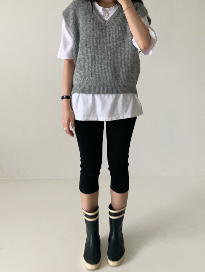 Via - Korean Women Fashion - #womensfashion - Day Vest - 8