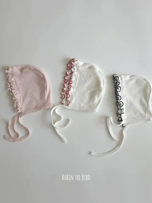 Modal Frill Bonnet