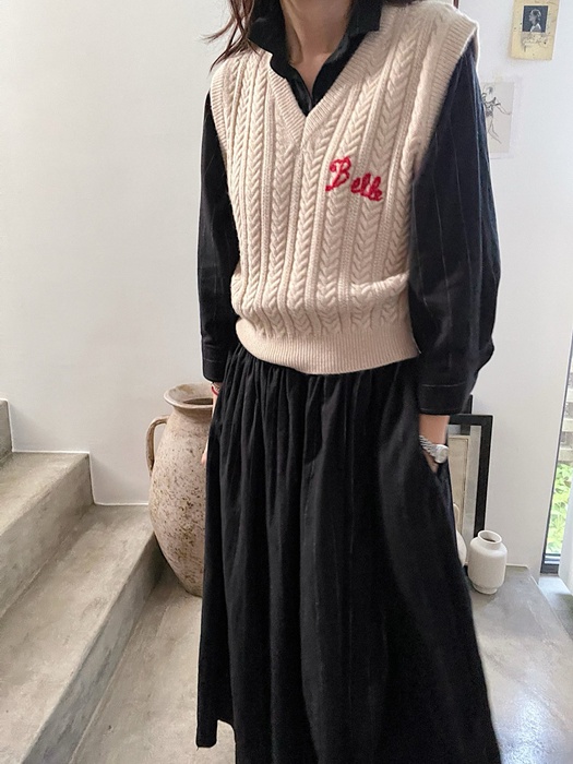 Noir Vest
