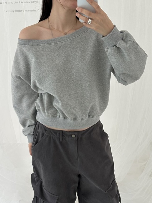 Off-Shoulder Sweatshirt Off-Shoulder Sweatshirt