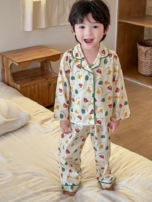 Long Sleeve Pajamas (Color Bear)