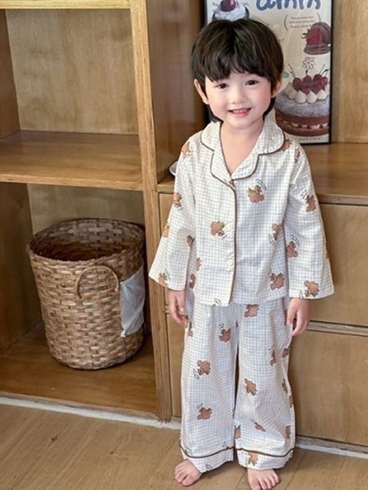 Long Sleeve Pajamas (Squirrel Brown)