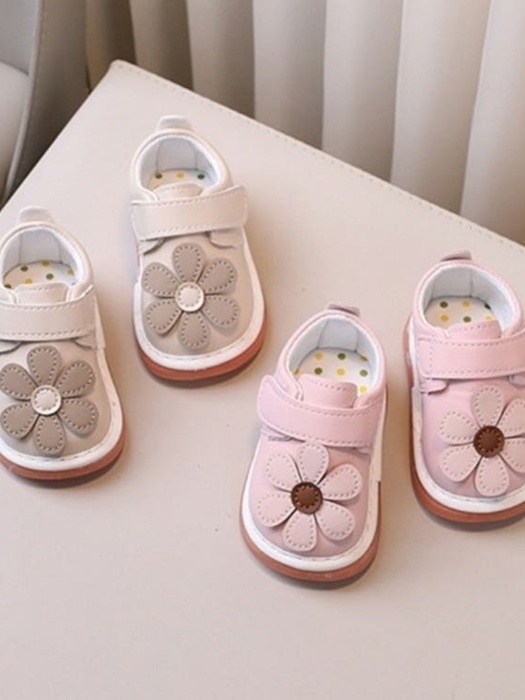 Flower Sound Sneaker