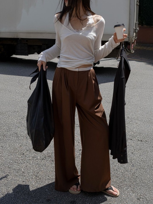 Slim Waist Wool Pleated Wide Trousers Slim Waist Wool Pleated Wide Trousers