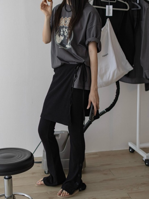 Wrap Layered Slim Fit Rib Banding Button Flared Trousers Wrap Layered Slim Fit Rib Banding Button Flared Trousers