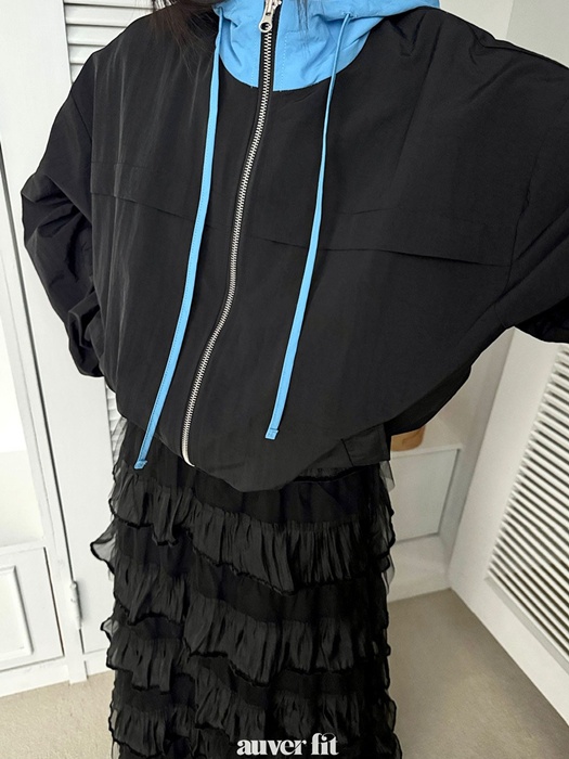 Colored Hood Wind Jumper Colored Hood Wind Jumper