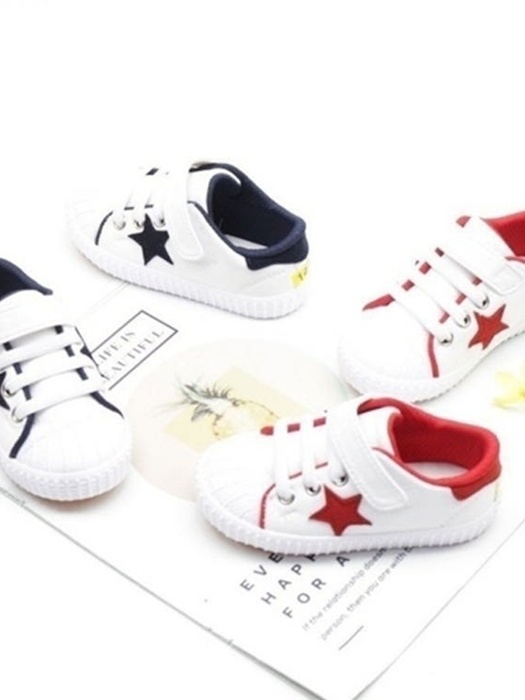 Swar One Star Sneaker