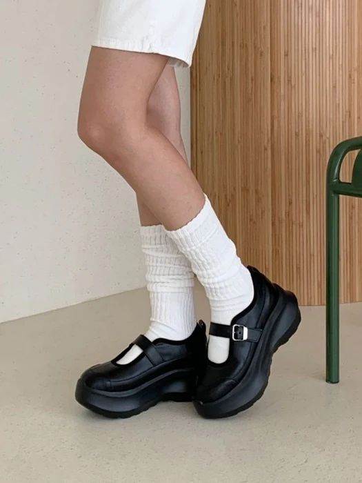 Round Puffy Mary Jane Sneakers