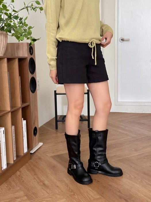 Half Buckle Round Mid Boots