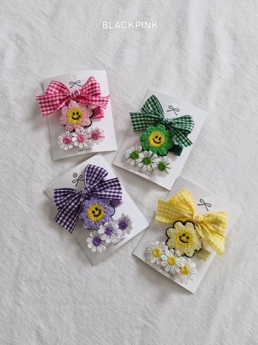 Fluffy Flower (set of 3) Fluffy Flower (set of 3)