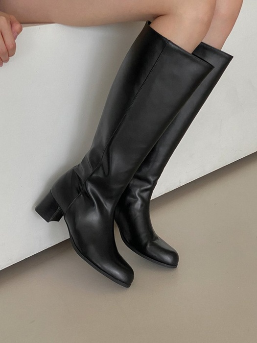 Zipper Half Long Boots