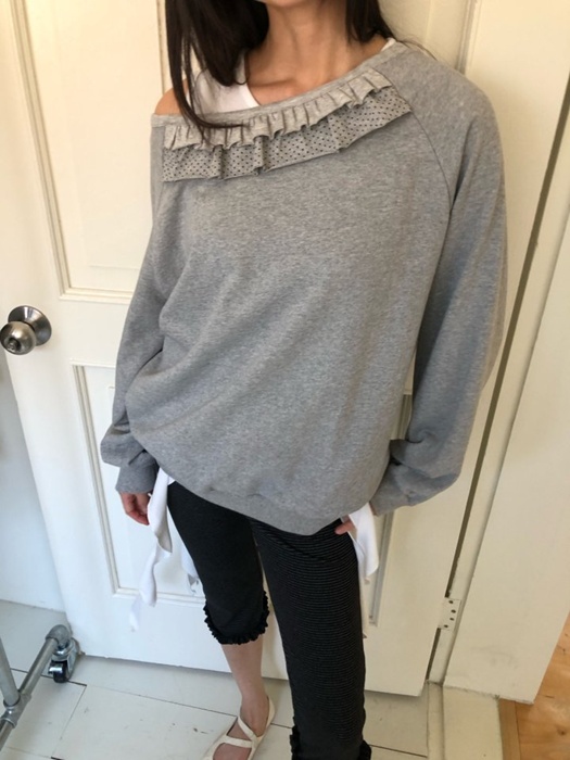 Dot Frill Pullover Dot Frill Pullover