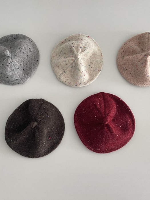 Knit Boucle Beret