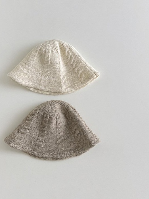 Cable Knit Bucket Hat