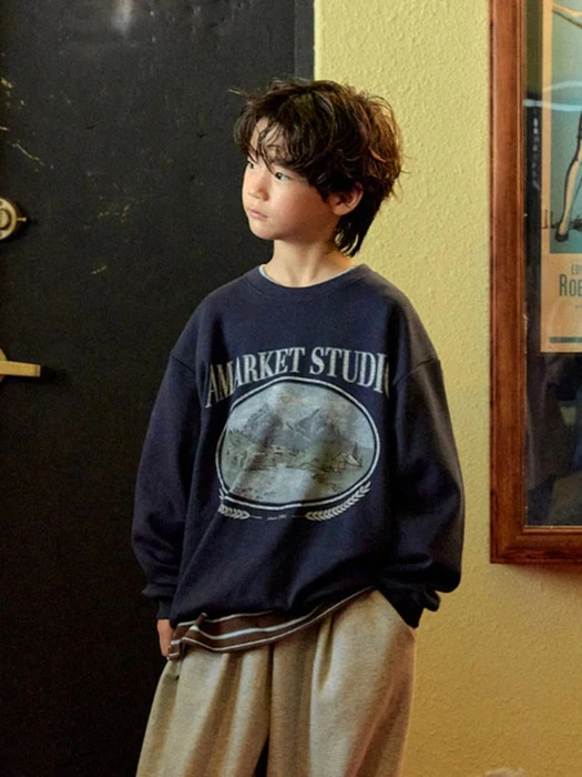Mountain Sweatshirt (Kids) Mountain Sweatshirt (Kids)