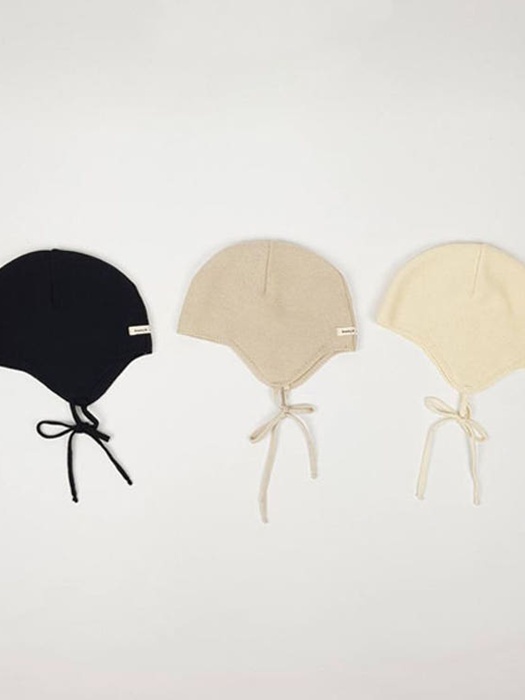 Bean Sprout Bonnet