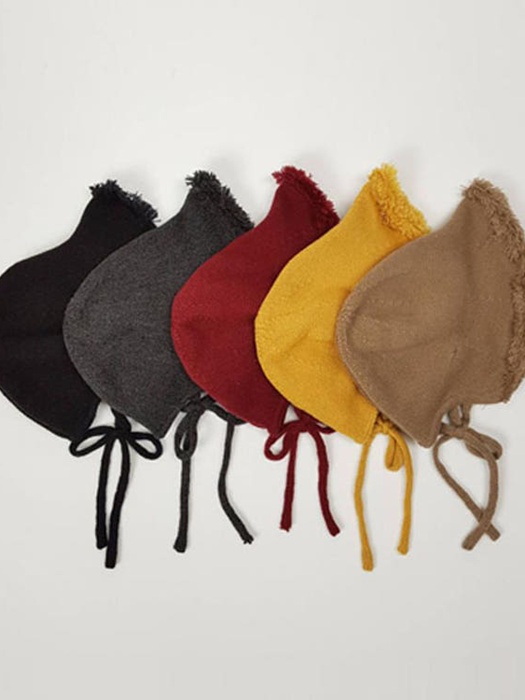 Tassel Bonnet Bucket Hat