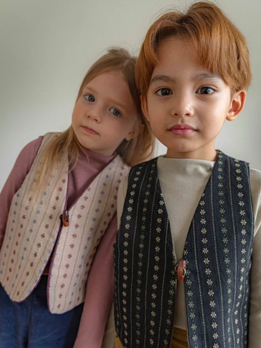 Roman Vest